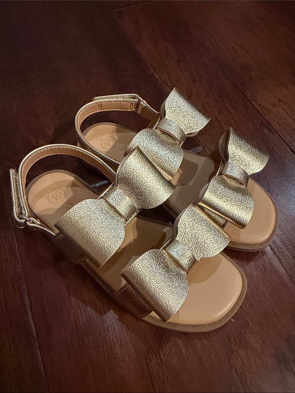 Cat & Jack Girls Gold Bow Strap Sandals